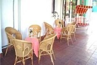 Hotel Oasi Lignano Sabbiadoro 3*