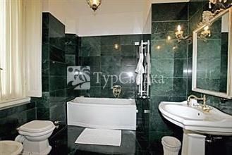 Glamour Apartments 5*