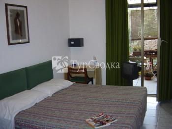 Hotel Calais 1*