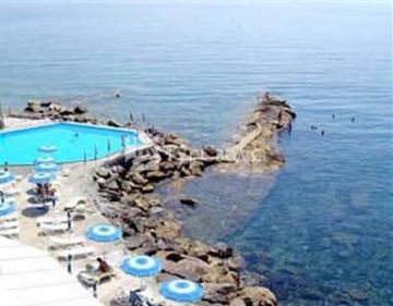 Le Rocce Del Capo Hotel Ospedaletti 3*