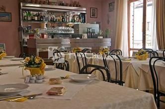 Belvedere Hotel Passignano sul Trasimeno 2*