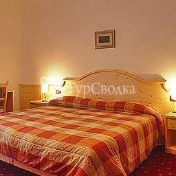 Albergo Mezzolago 3*