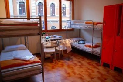 Hostel Pisa 4*