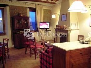 Etruscan House 1*