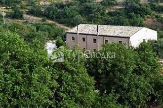 Relais Parco Cavalonga 4*