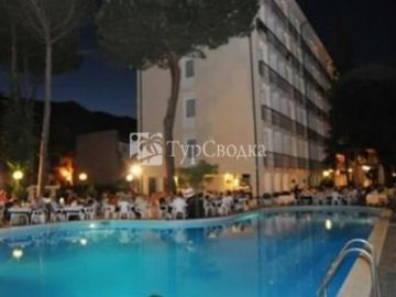 Corallo Hotel Ravenna 4*