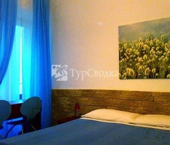 Ares Rooms 2*