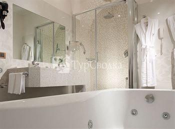 Hotel Nazionale A Montecitorio 4*