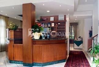 Vittoria Hotel Viareggio 3*