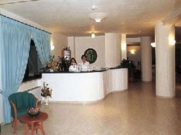 Oasi Club 4*