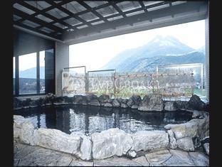 Yufuin Hotel Shuhokan 3*