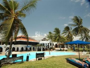 Indian Ocean Beach Club 5*