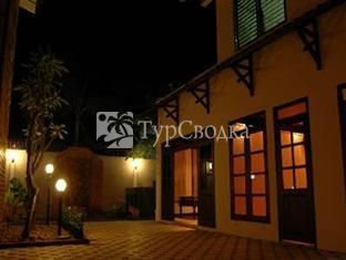 LV City Riverine Hotel 2*