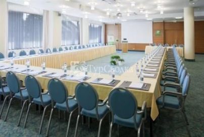 Holiday Inn Vilnius 4*