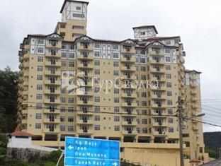 Crown Imperial Court Apartment 3*