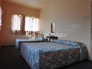 Kang Travellers Hotel 1*