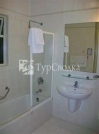 Bayview Hotel & Apartments 3*