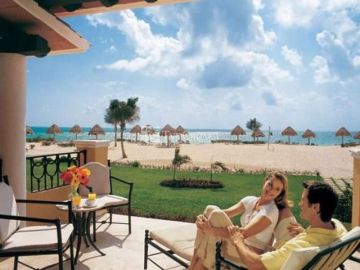 Secrets Capri Riviera Cancun 5*