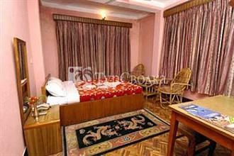 Acme Guest House 1*