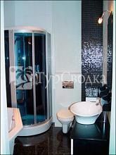 Flower Market Apartment 2*