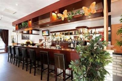 Bastion Hotel Heerlen 3*