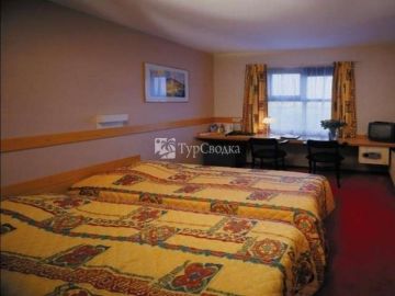 Bastion Hotel Rotterdam/Terbregseplein 4*