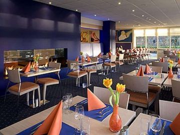 Ibis Veenendaal Hotel 3*