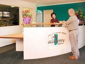 Academy At Botany Motor Inn 3*