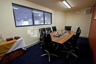 Bella Vista Express Hotel Auckland Airport (formerly Ventura Inn & Suites Auckland Airport) 3*