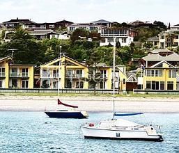 Bucklands Beach Waterfront Motel 4*