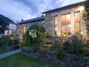 Historic Stone House Apartments Queenstown 4*