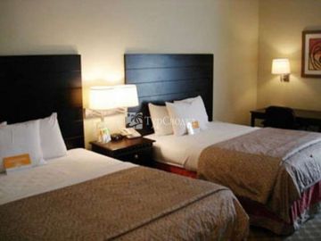 Holiday Inn Hotel & Suites Panama 4*