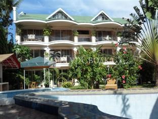 Bougainvilla Hotel Boracay 3*