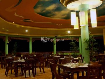 Flushing Meadows Resort & Playground 3*