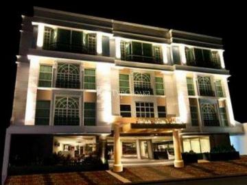 Crown Regency Hotel Makati 3*