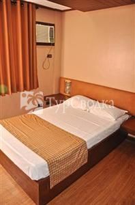 The Orange Place Hotel - San Juan 2*