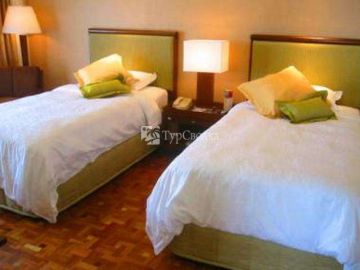 Taal Vista Hotel 4*