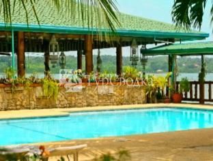 Villa Alzhun Tourist Inn and Restaurant 2*