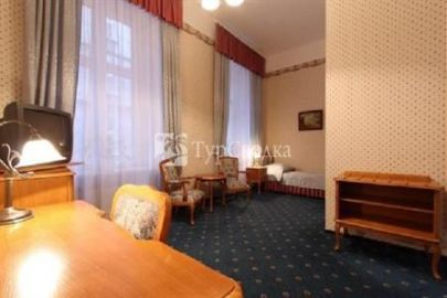 Savoy Hotel Lodz 2*