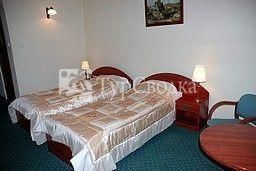 Hotel Arkadia Warsaw 3*