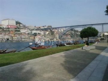 Quality Inn Porto 3*