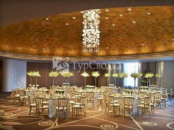 W Doha Hotel & Residences 5*