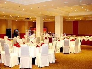 Gyungpo Beach Hotel 4*