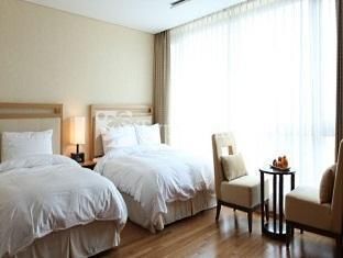 Ocean Suites Jeju Hotel 4*