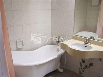 Central Hotel Seoul 2*