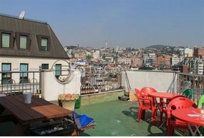 Jin's Paradise Hostel 1*