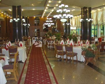 Hotel Carpati 4*