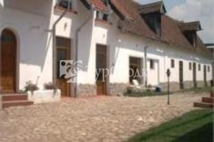 The Country Hotel Brasov 3*
