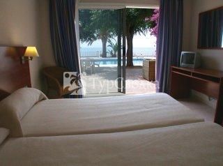 Hotel Carlos III Alcanar 3*