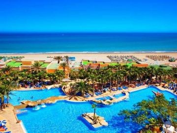 Playacapricho Hotel 4*